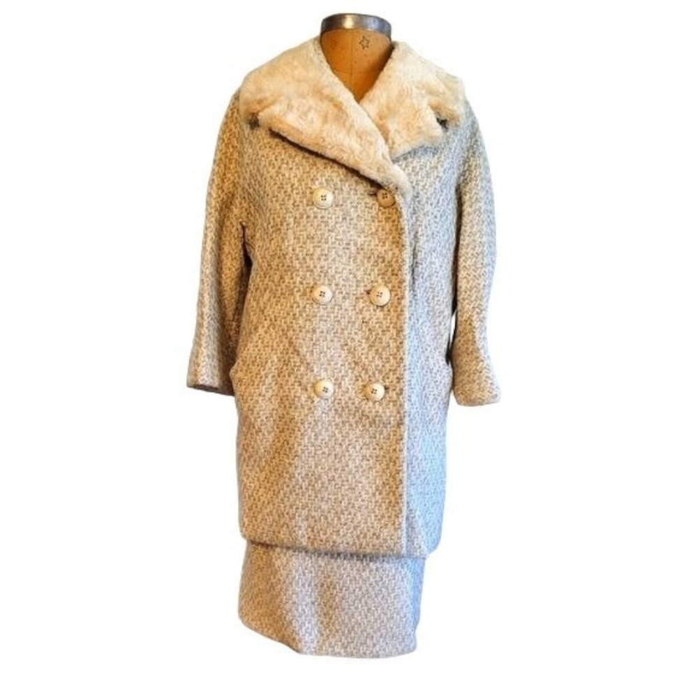 Stunning Carlson Original Wool Skirt and Jacket with Fur Collar